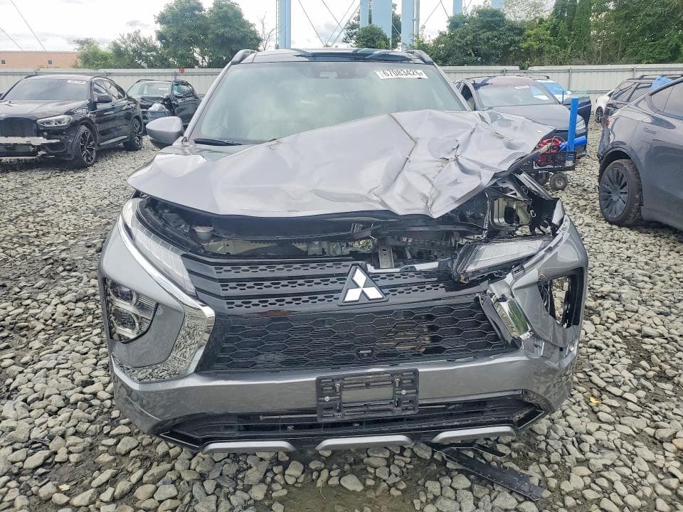 2024 MITSUBISHI ECLIPSE CROSS SE 5