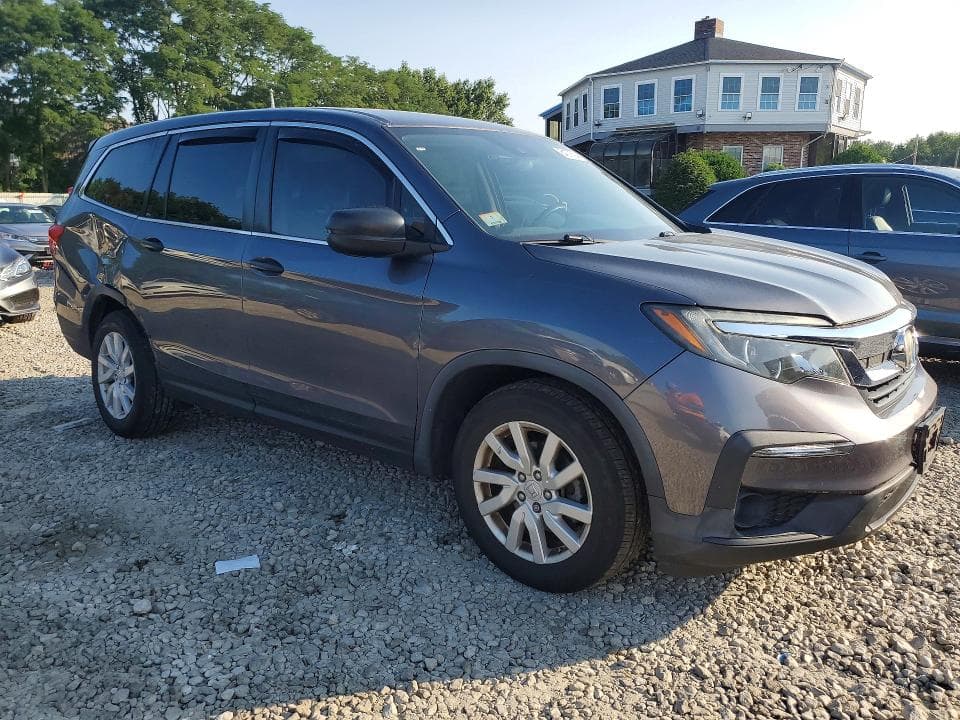 2019 HONDA PILOT LX 4