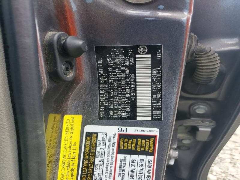 2017 TOYOTA CAMRY LE 12