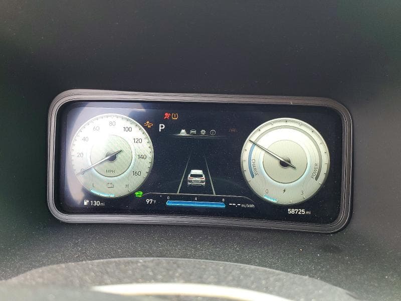2023 HYUNDAI KONA SE 9