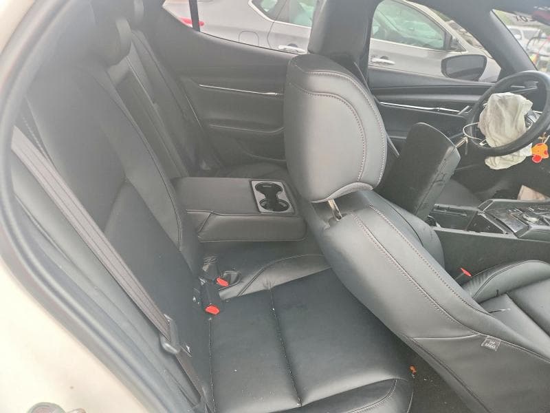2021 MAZDA 3 10