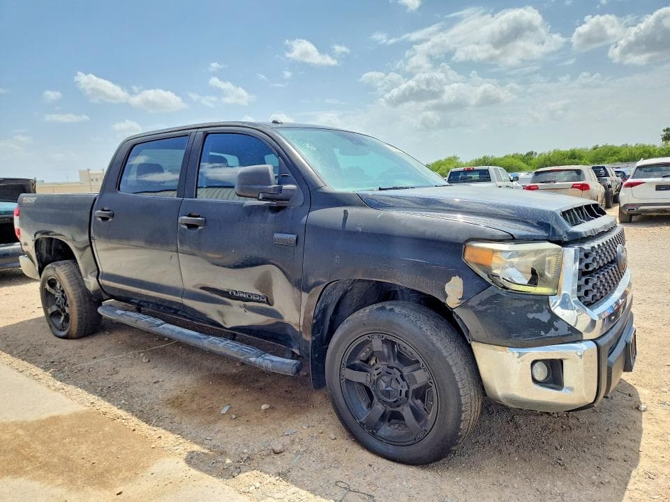 2018 TOYOTA TUNDRA CREWMAX SR5 4