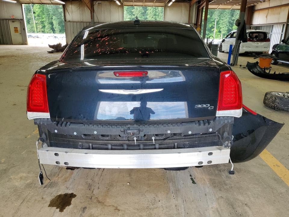 2017 CHRYSLER 300C LUXURY 6