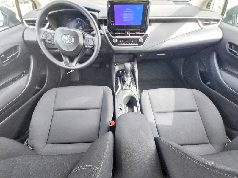 2026 TOYOTA COROLLA LE 8