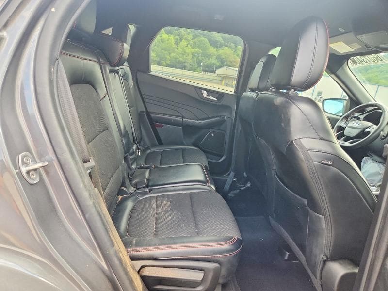 2023 FORD ESCAPE ST LINE 11