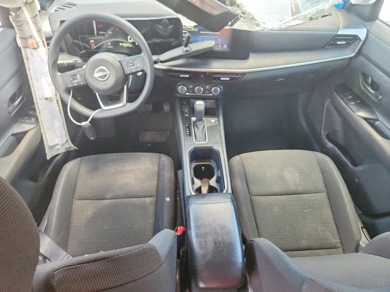 2019 NISSAN KICKS S 8