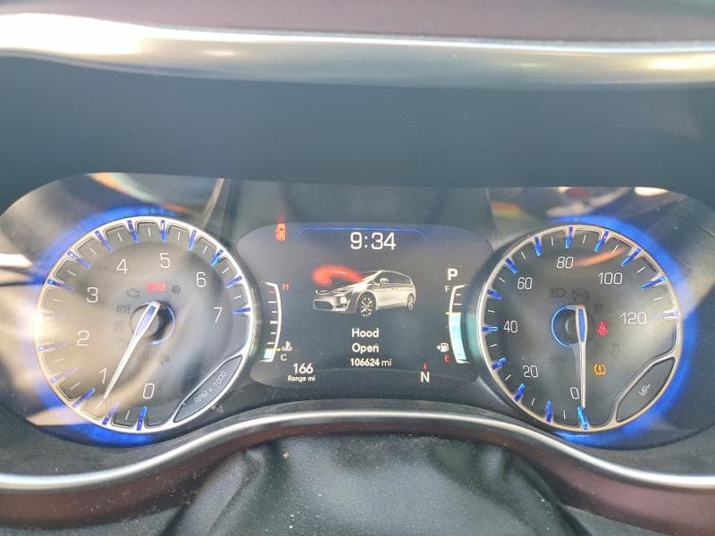 2018 CHRYSLER PACIFICA LIMITED 9