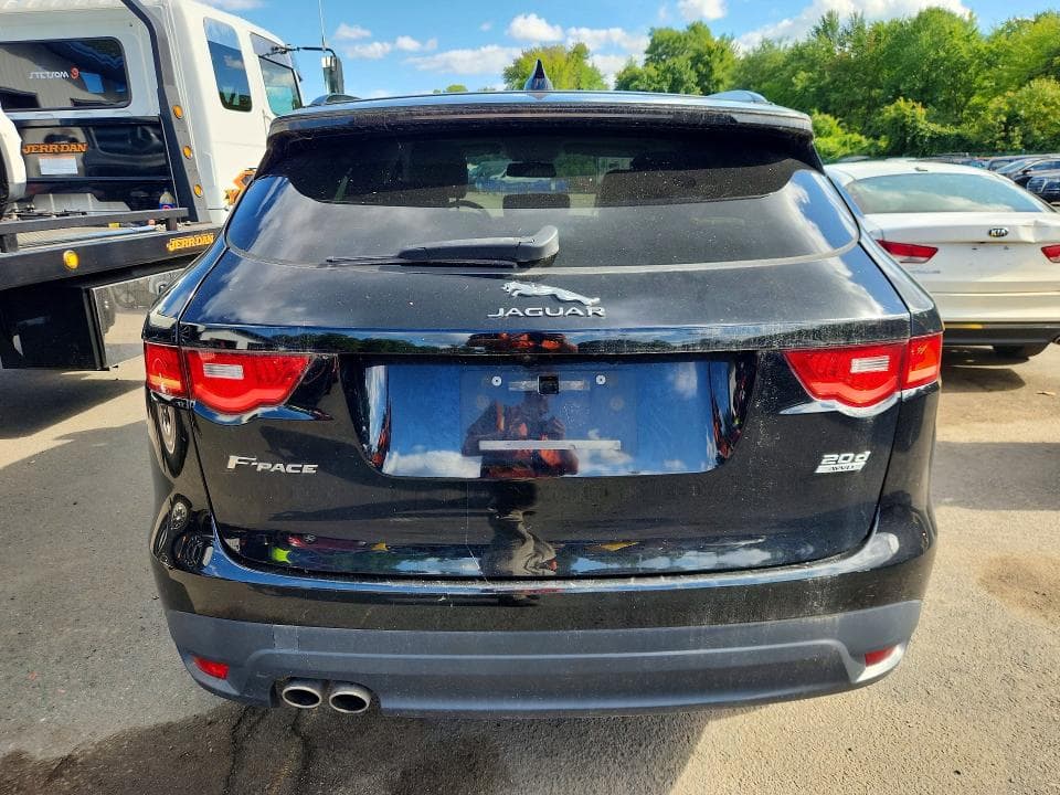 2018 JAGUAR F-PACE PREMIUM 6
