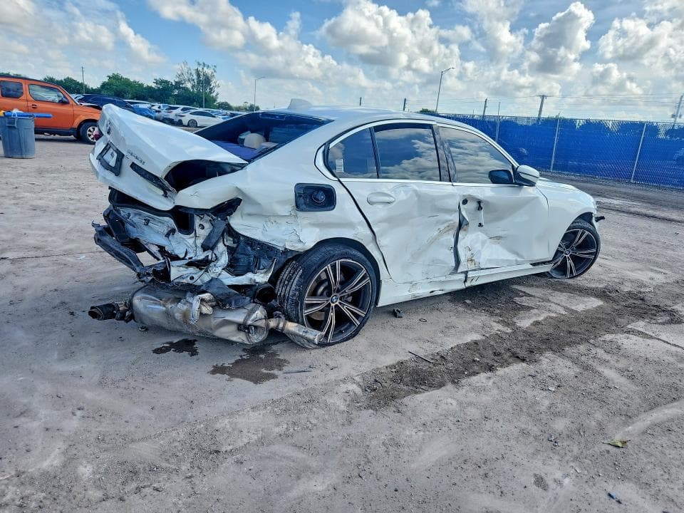 2020 BMW 330I 3