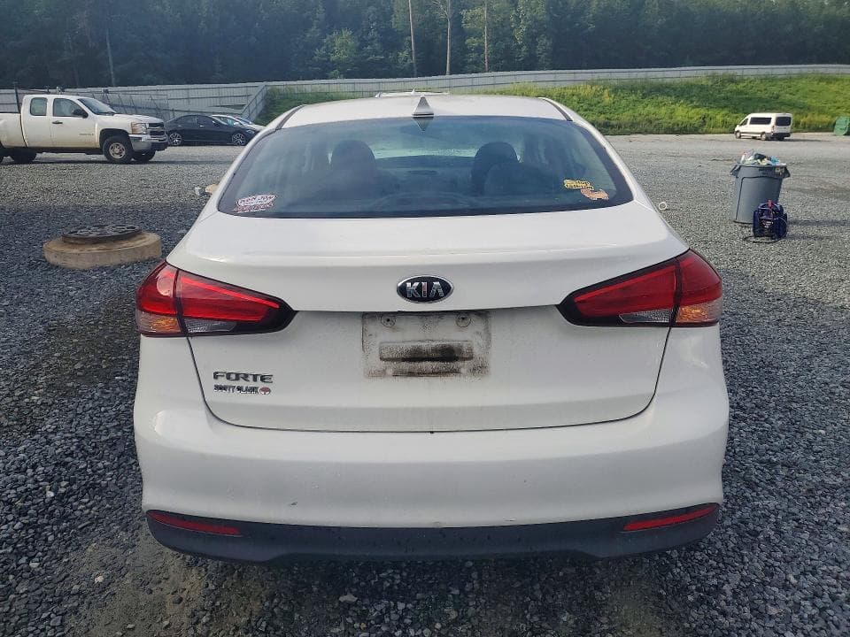 2018 KIA FORTE LX 6
