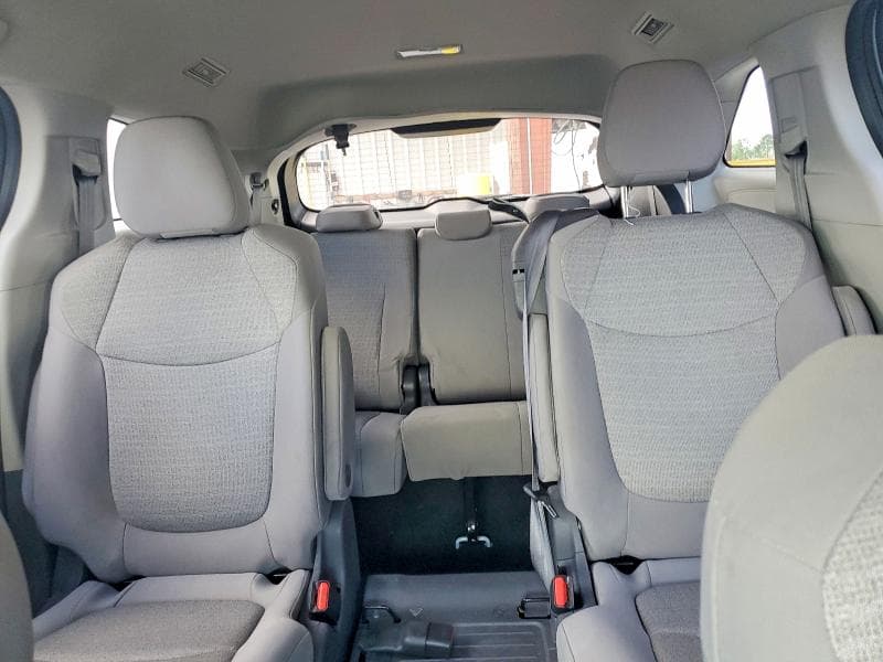 2021 TOYOTA SIENNA LE PLUS PACKAGE 10