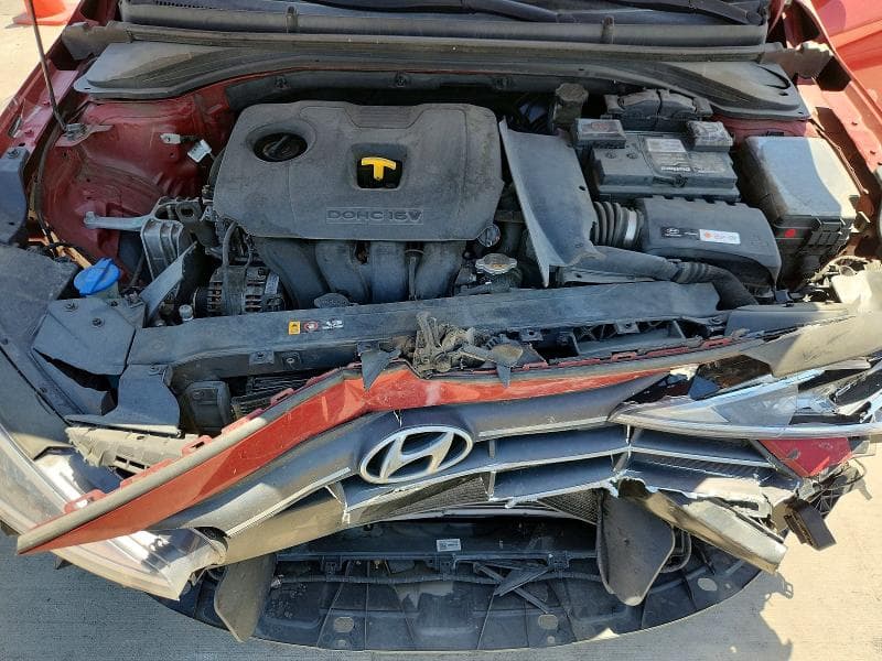 2019 HYUNDAI ELANTRA SE 11