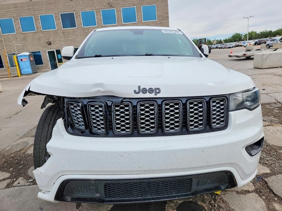 2018 JEEP GRAND CHEROKEE LAREDO 5