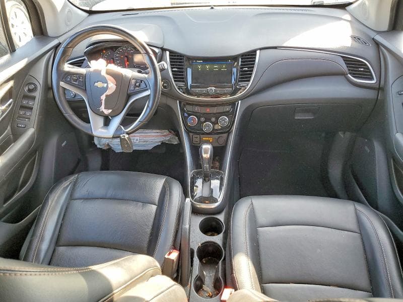2019 CHEVROLET TRAX PREMIER 8