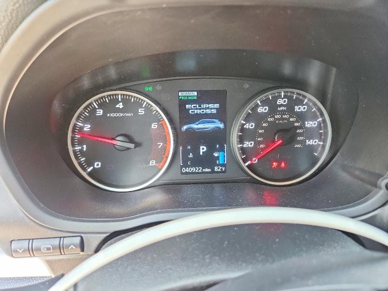 2023 MITSUBISHI ECLIPSE CROSS LE 9