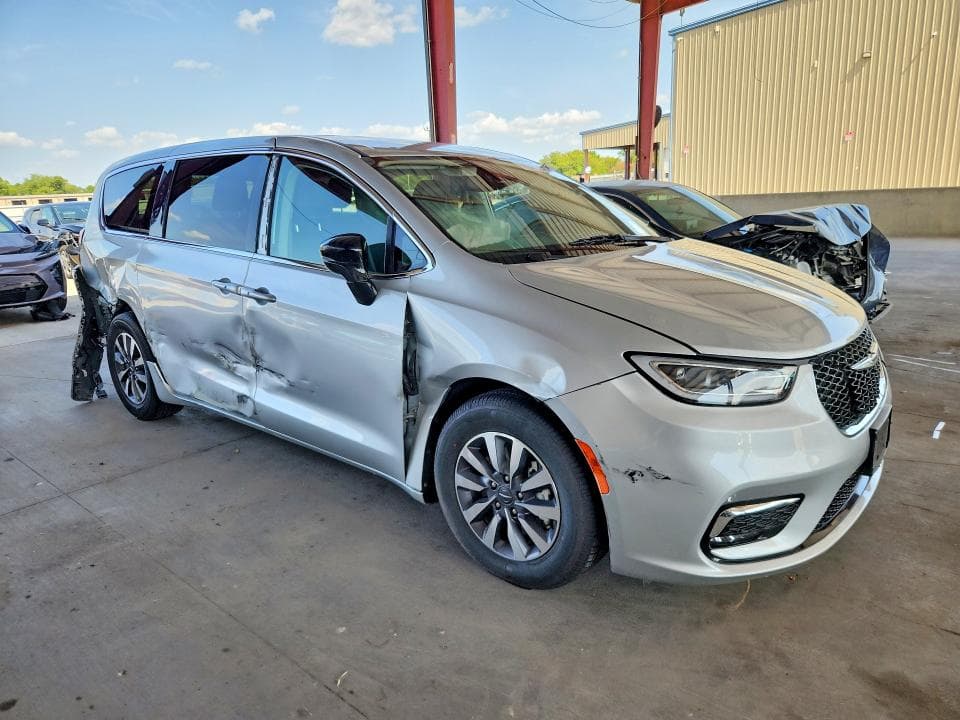 2024 CHRYSLER PACIFICA HYBRID SELECT 4