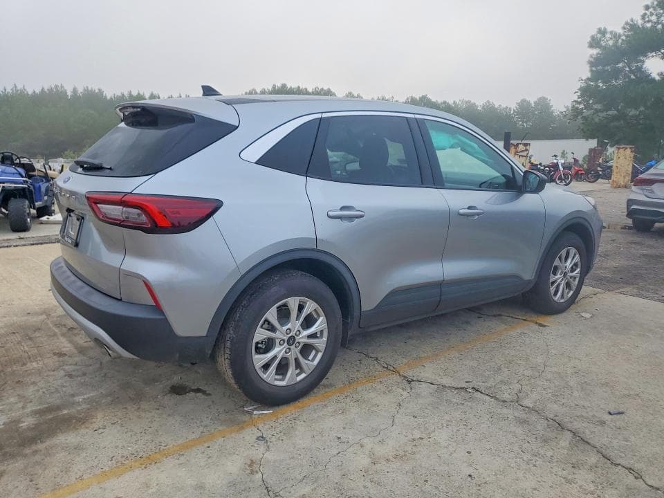 2024 FORD ESCAPE ACTIVE 3