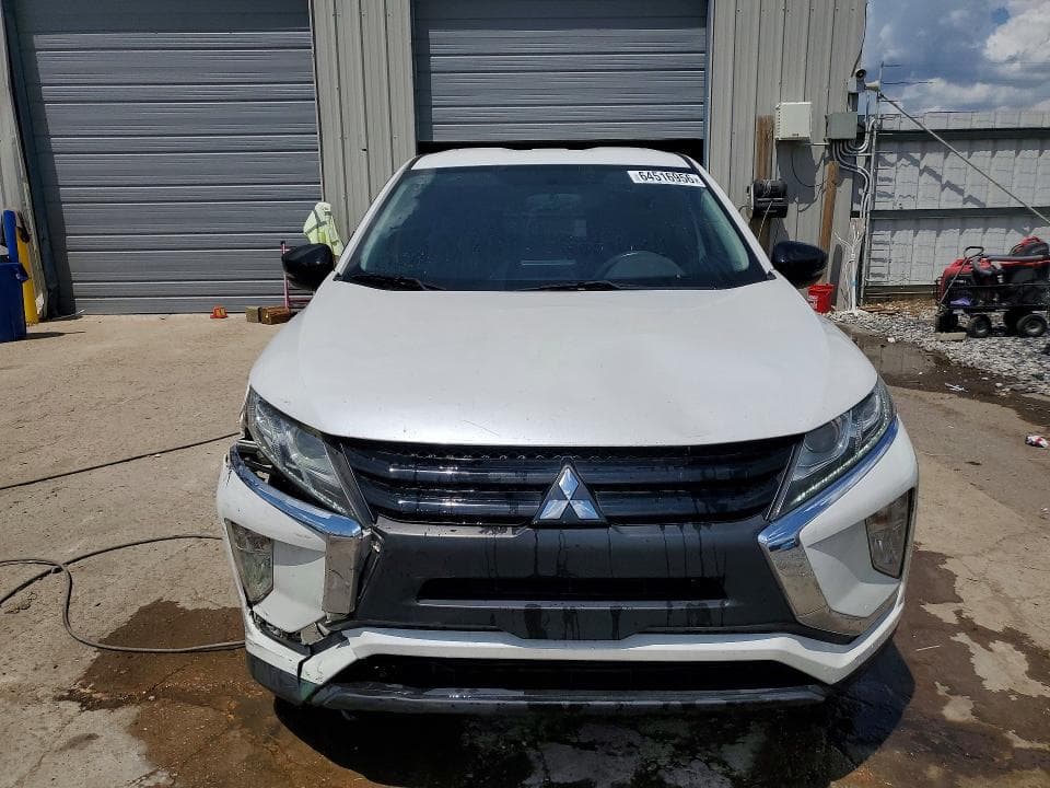 2020 MITSUBISHI ECLIPSE CROSS LE 5