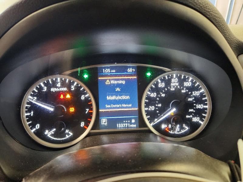 2019 NISSAN SENTRA S 9