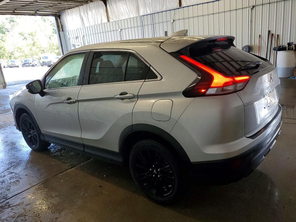 2024 MITSUBISHI ECLIPSE CROSS LE 2