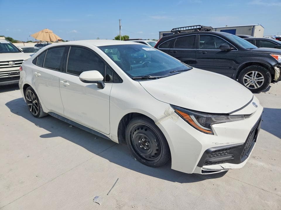 2020 TOYOTA COROLLA SE 4