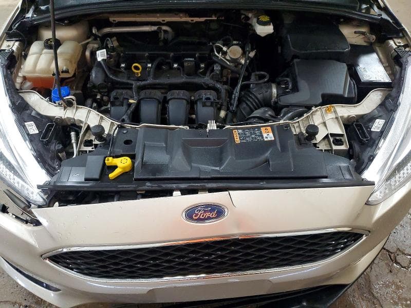 2018 FORD FOCUS SE 11