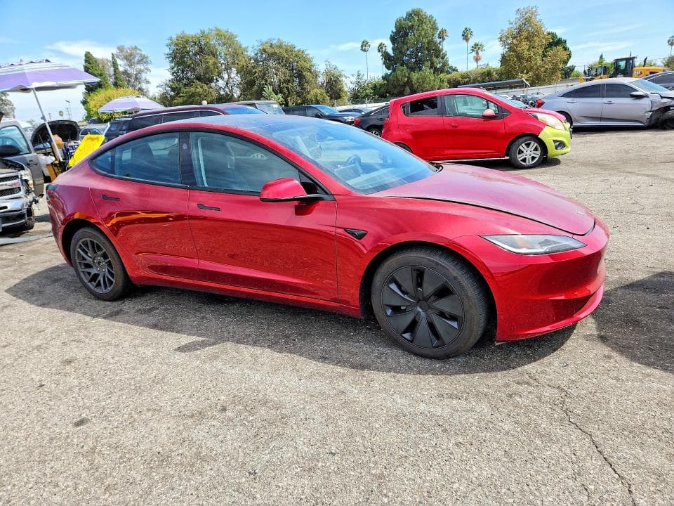 2025 TESLA MODEL 3 4