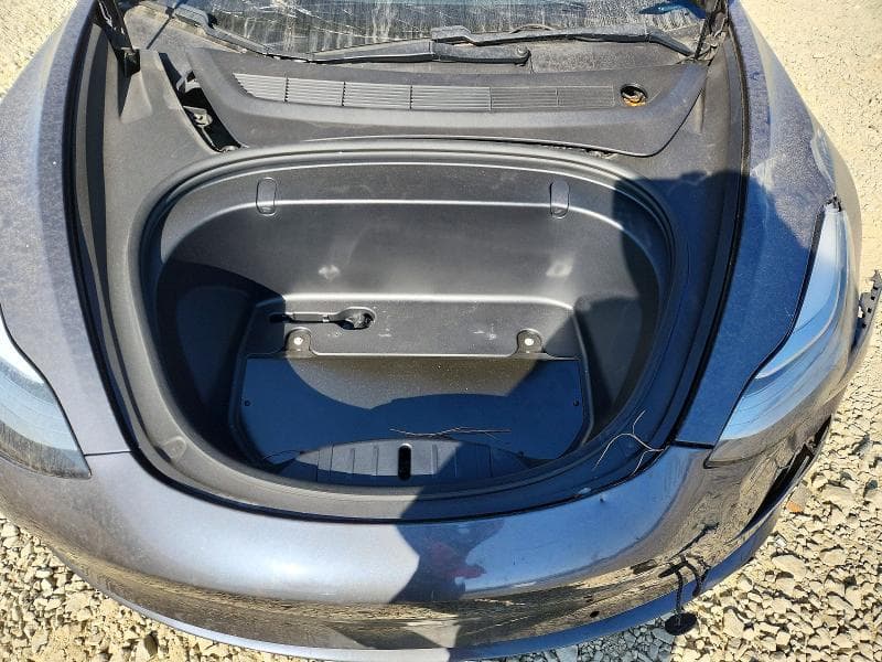 2018 TESLA MODEL 3 11