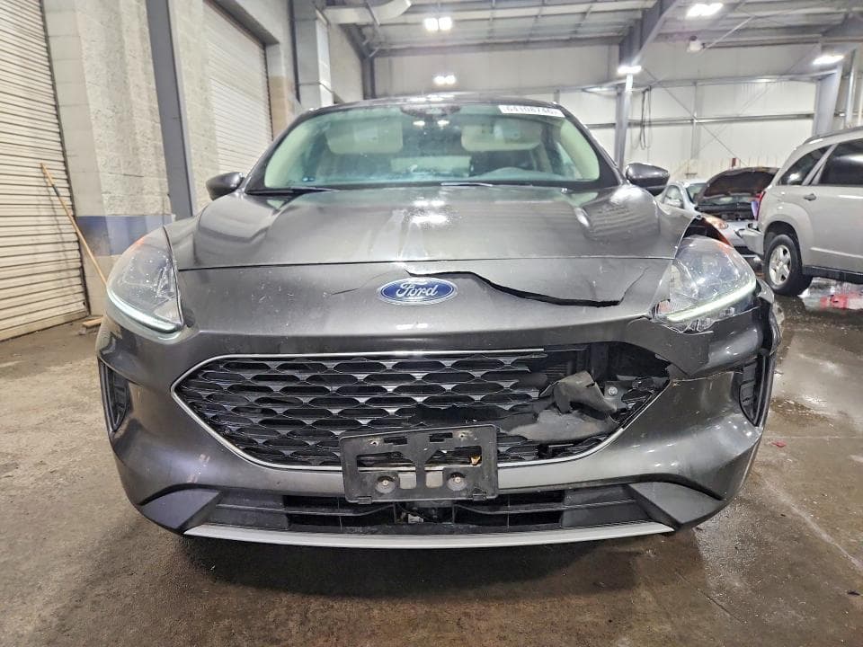 2020 FORD ESCAPE SE 5