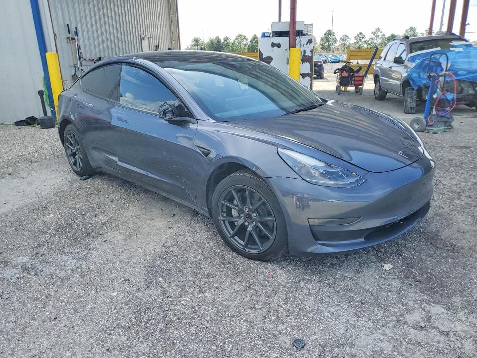 2023 TESLA MODEL 3 4