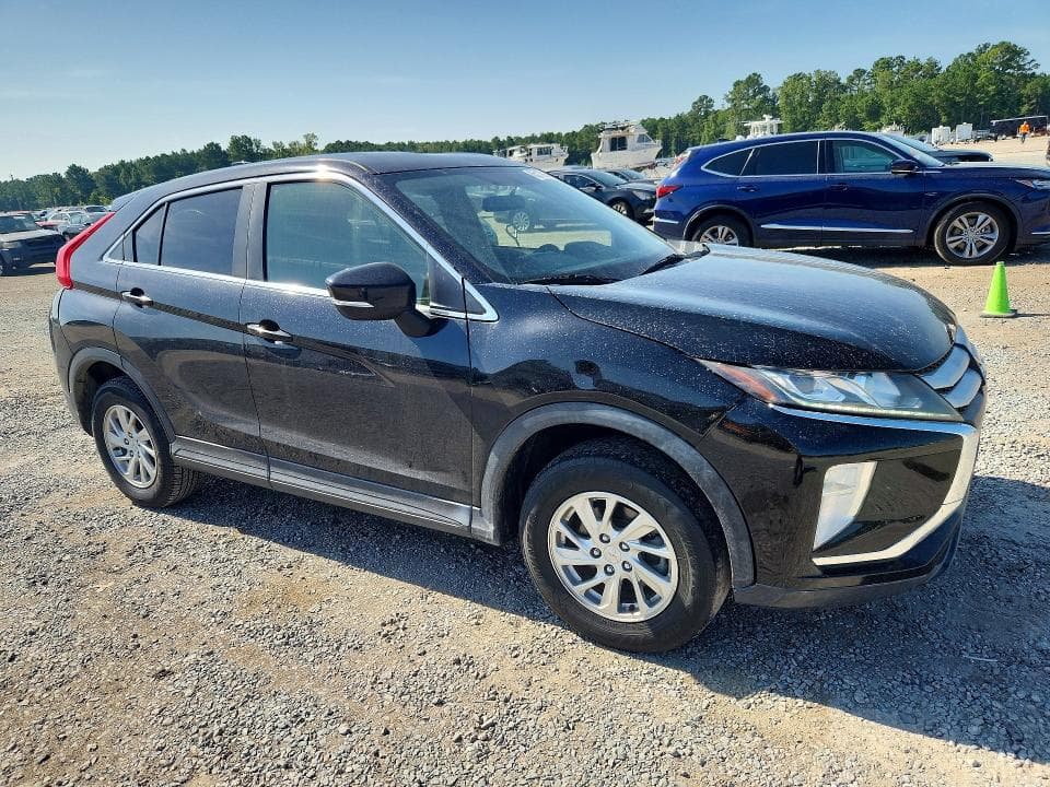 2019 MITSUBISHI ECLIPSE CROSS ES 4