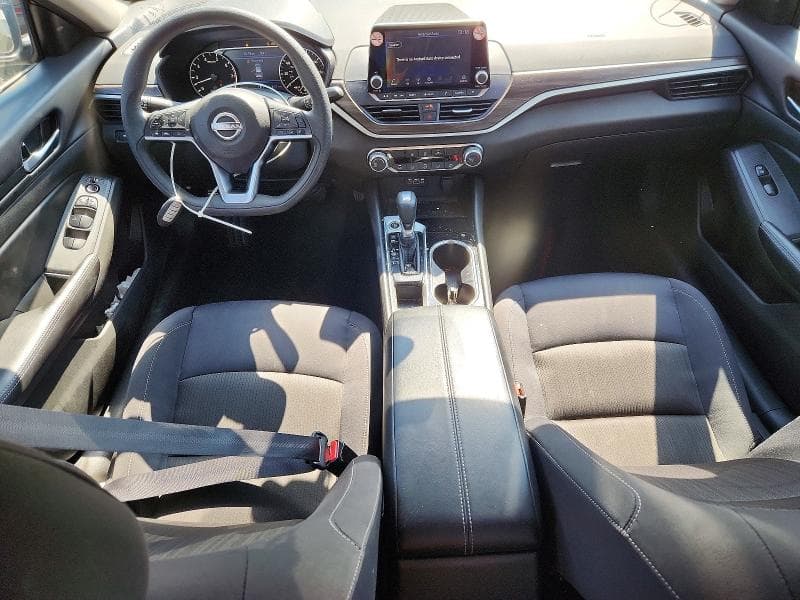 2024 NISSAN ALTIMA SV 8