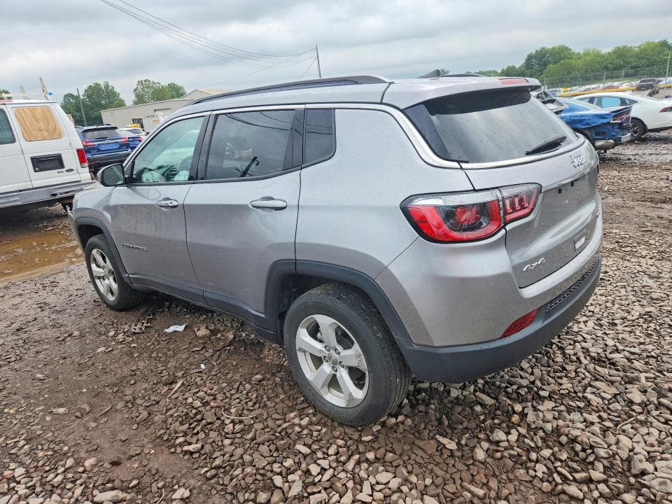 2020 JEEP COMPASS LATITUDE 2