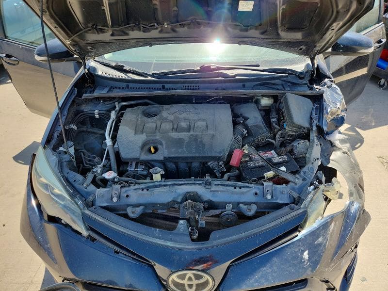 2018 TOYOTA COROLLA XSE 11