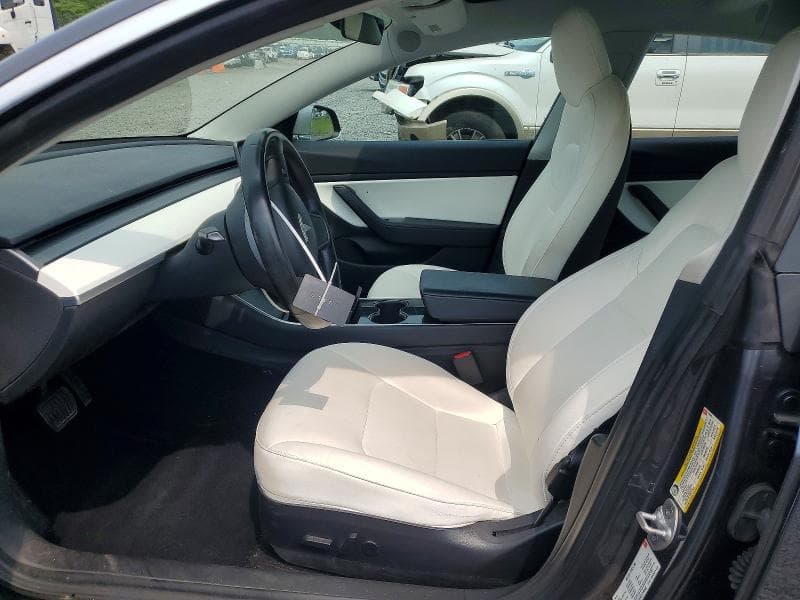 2018 TESLA MODEL 3 7