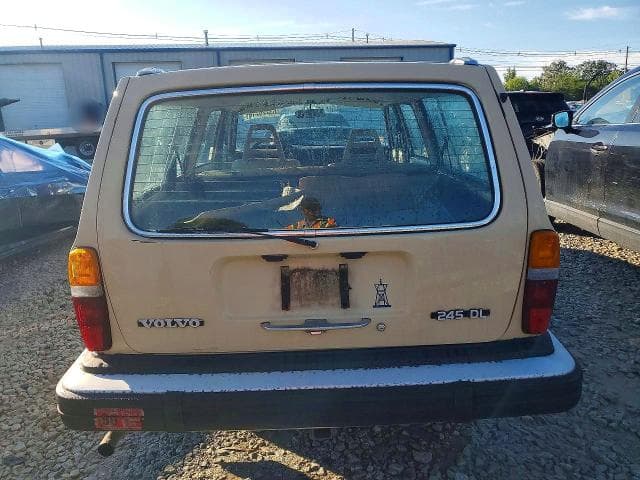 1978 VOLVO 245 6