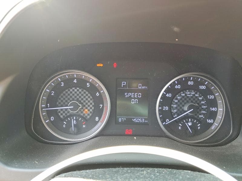 2019 HYUNDAI ELANTRA SE 9