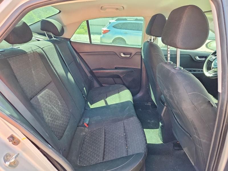 2020 KIA RIO S 10