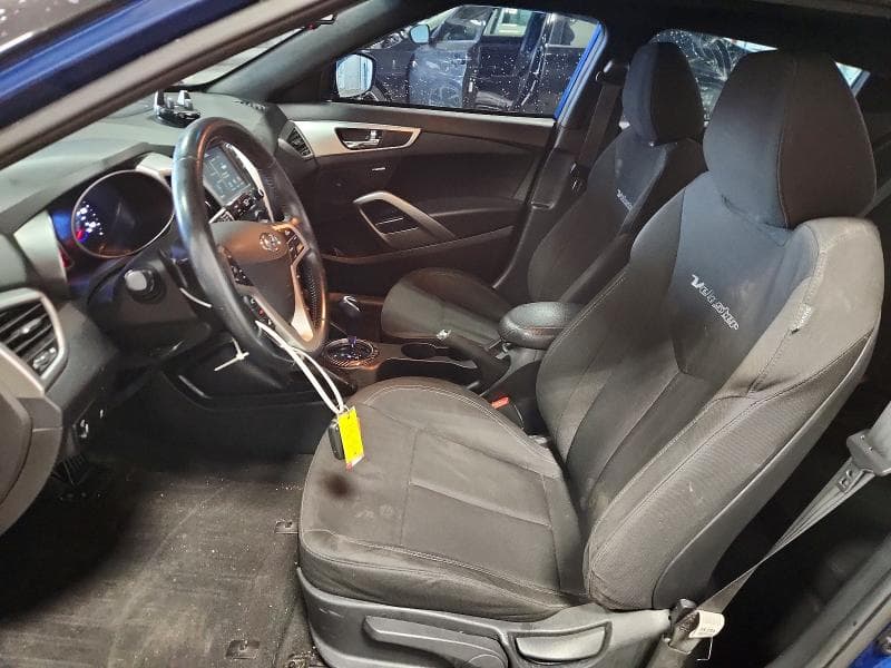 2017 HYUNDAI VELOSTER VALUE EDITION 7