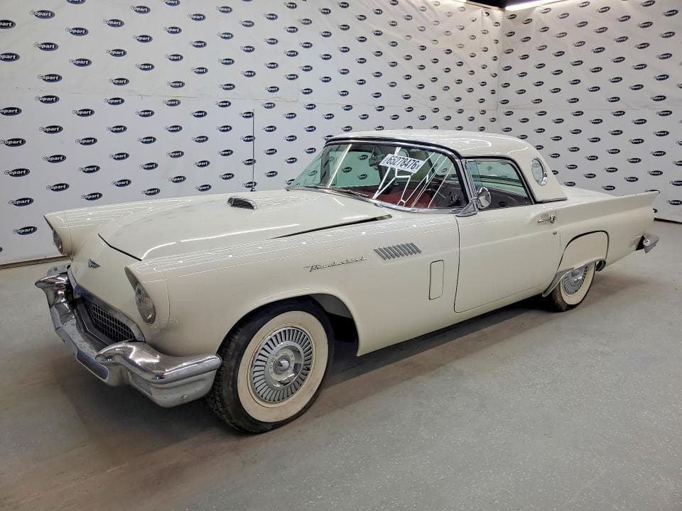1957 FORD THUNDERBIRD LT