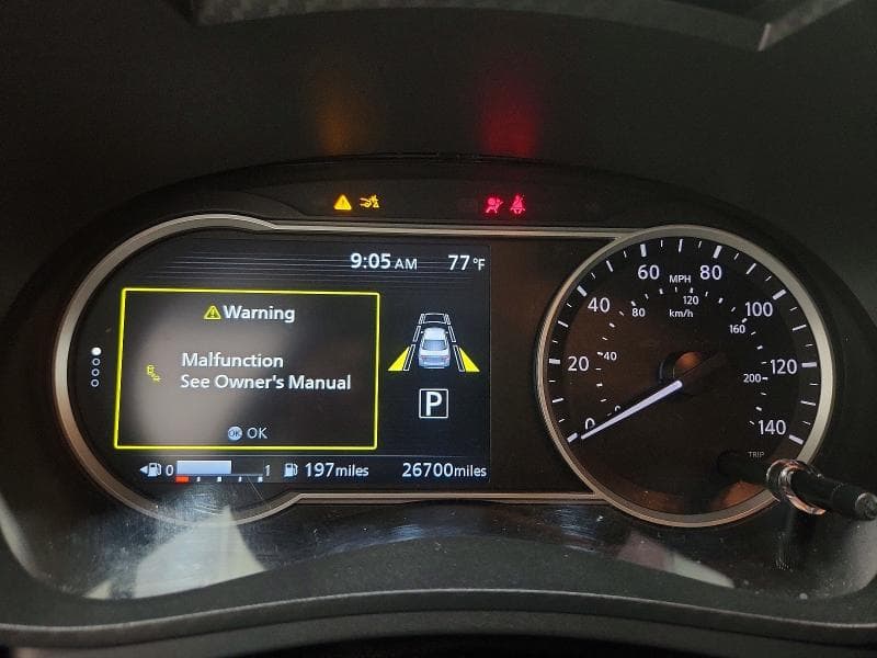 2025 NISSAN VERSA SV 9