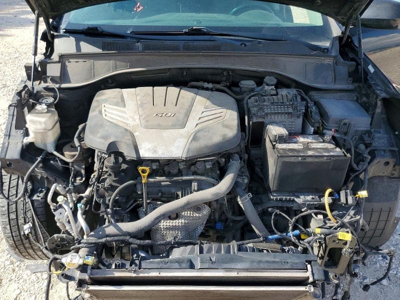 2017 HYUNDAI SANTA FE SE 12