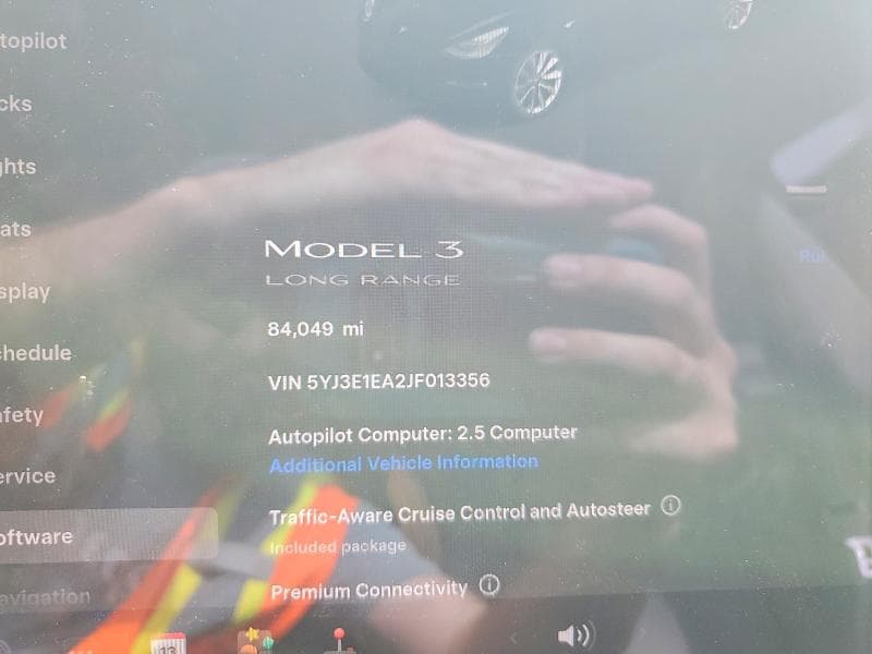 2018 TESLA MODEL 3 9