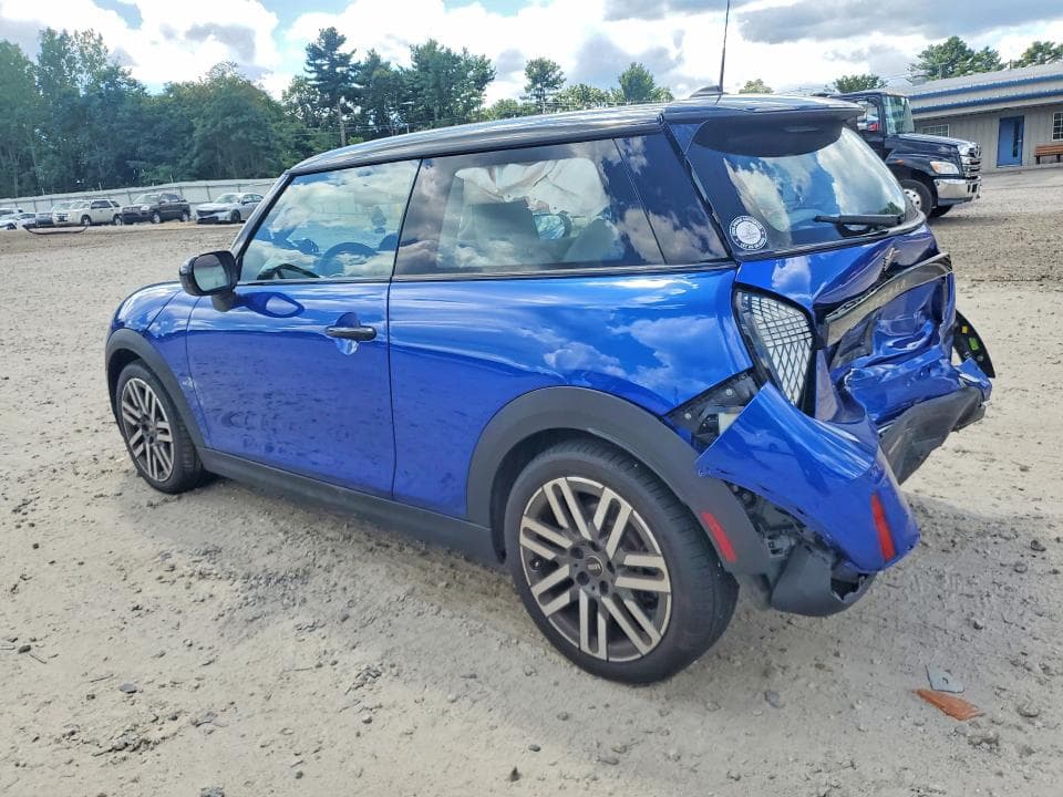 2025 MINI COOPER BASE 2