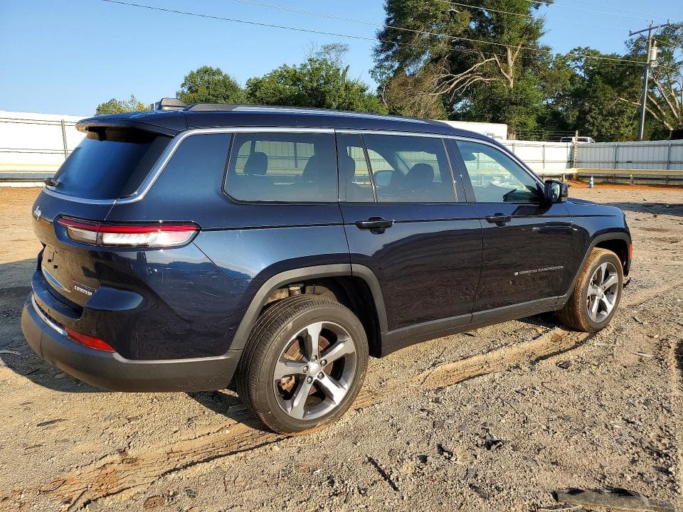 2023 JEEP GRAND CHEROKEE L LIMITED 3