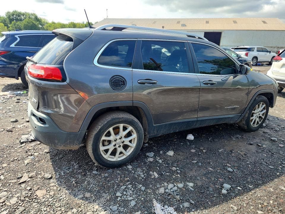 2018 JEEP CHEROKEE LATITUDE PLUS 3