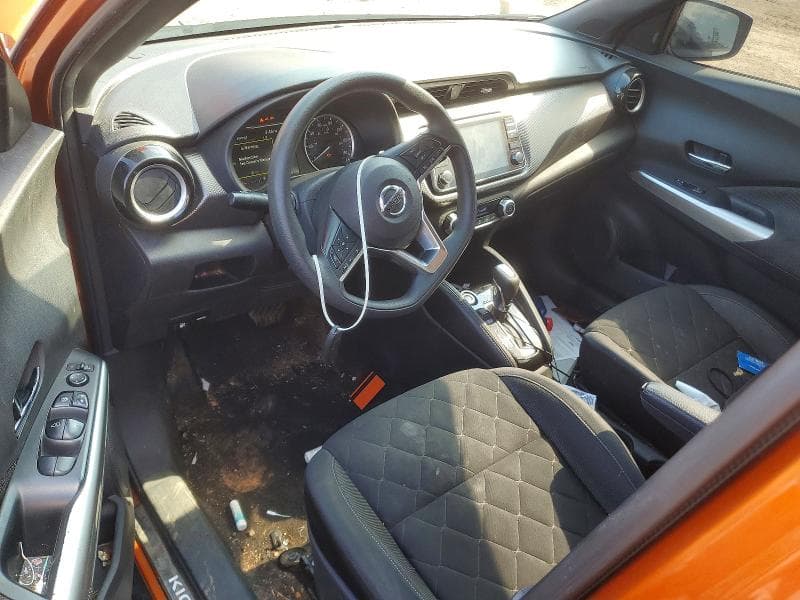 2020 NISSAN KICKS SV 8