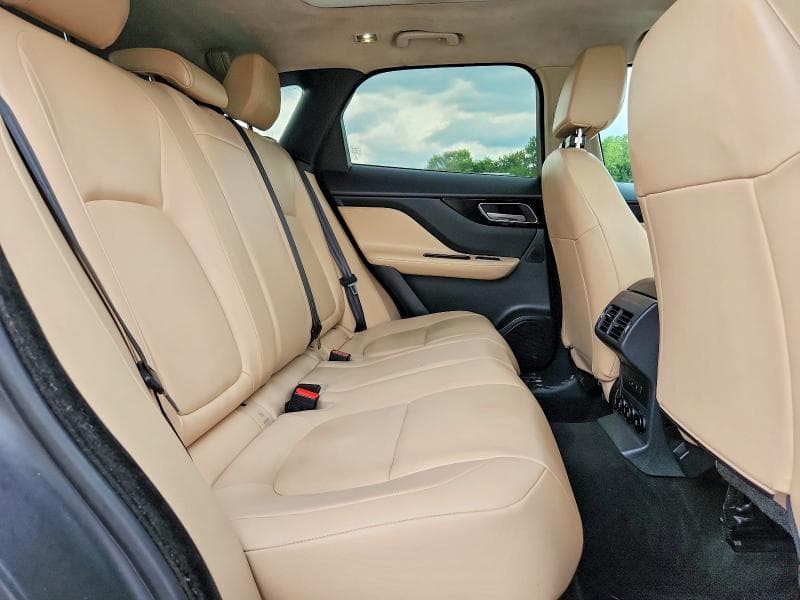 2020 JAGUAR F-PACE PREMIUM 11