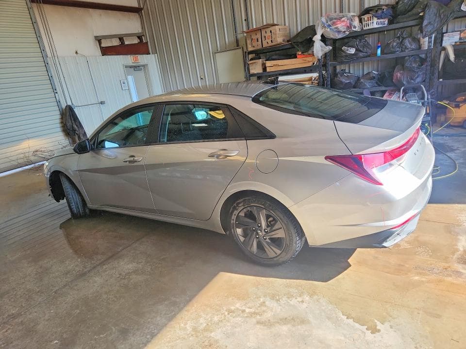 2023 HYUNDAI ELANTRA SEL 2