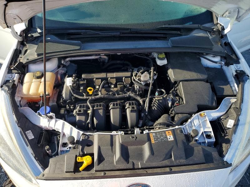 2018 FORD FOCUS SE 12